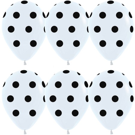 Чёрные точки на белом