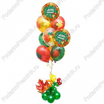 Композиция с цветами и листьями